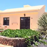 מלון דירות Santa Rosa קוסטה טגוויסה